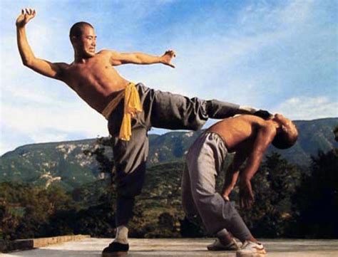 Kung Fu Fighting .